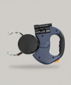Alternative view of Dual Dog Leash with Anti-Tangle Rotation